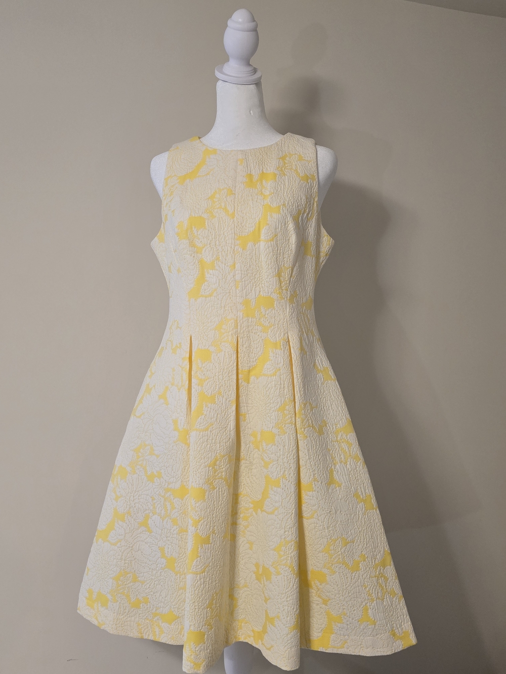J Howard Sleeveless Yellow Floral Fit-and-Flare Dress Woman's Size 6
